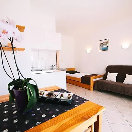 In With Sea View, Balcony, Air Conditioning, Wi-fi Daire *