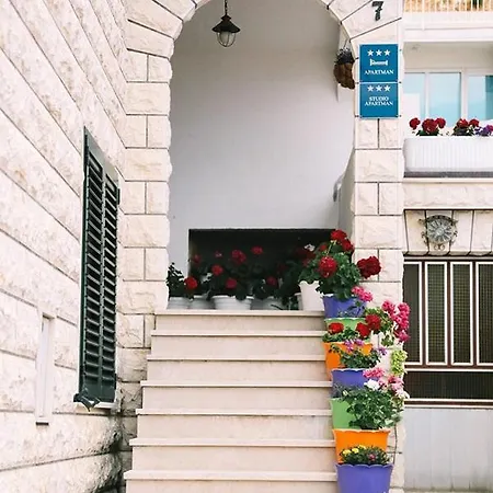 Daire In With Sea View, Balcony, Air Conditioning, Wi-fi Duće